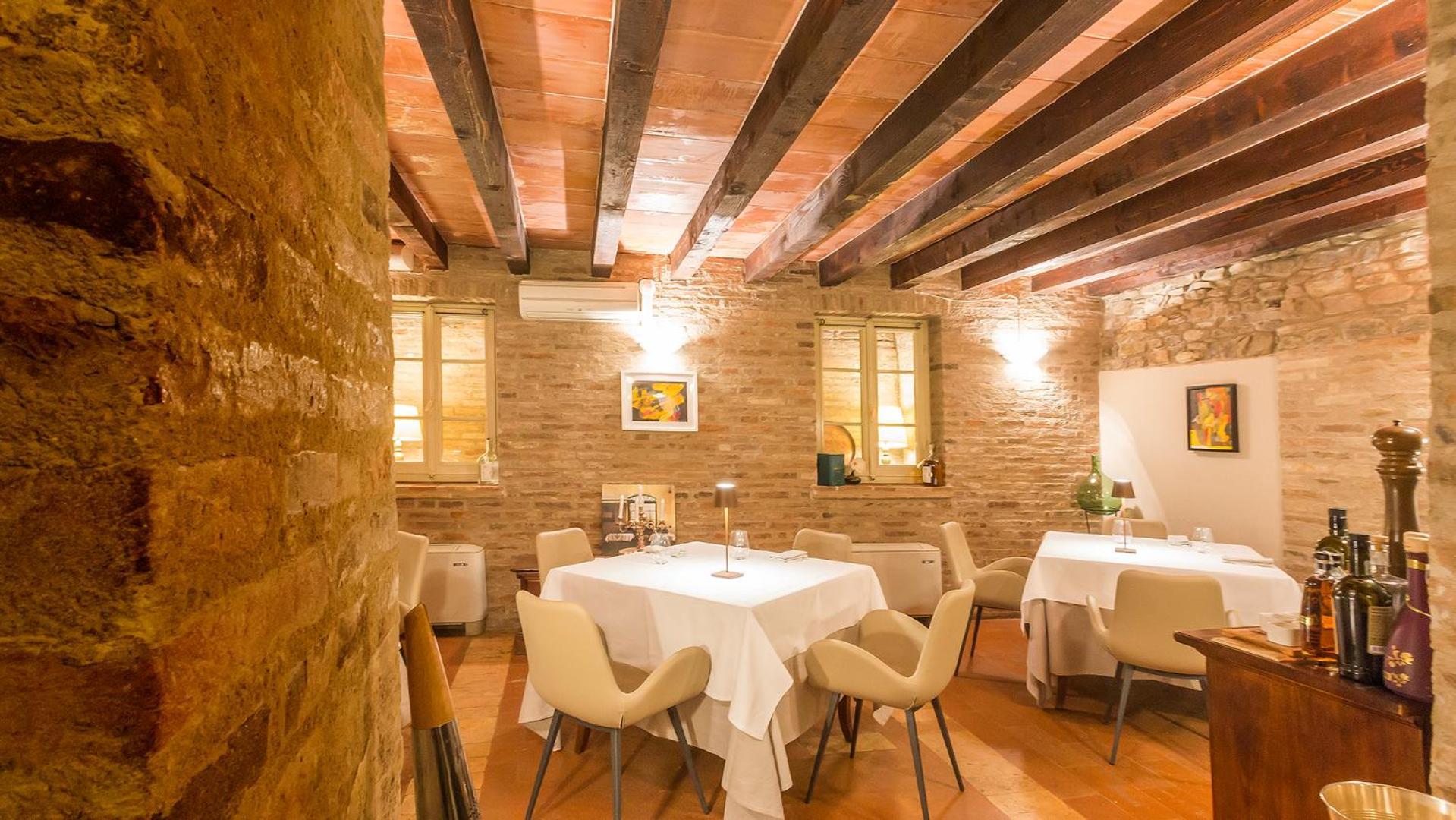 Locanda Del Feudo Suite & Restaurant Castelvetro di Modena Exterior foto